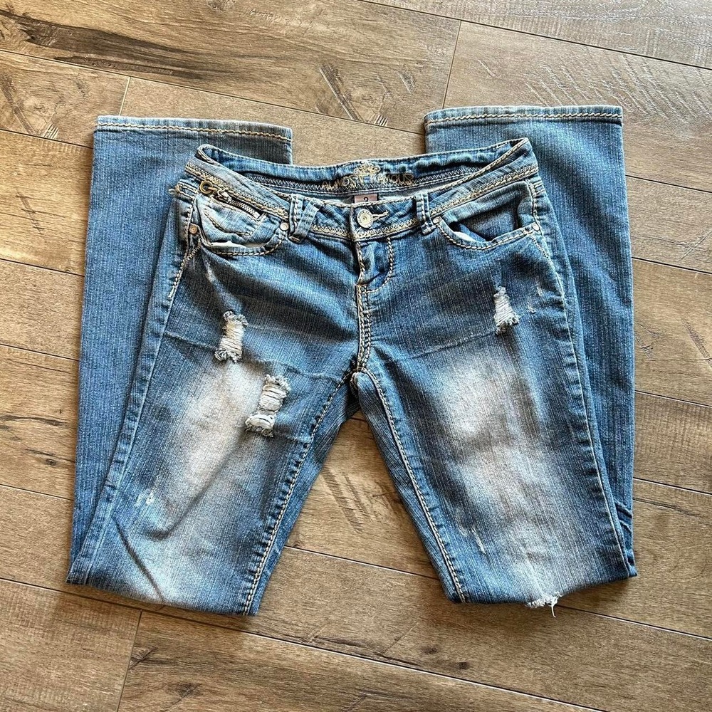 Y2K Almost Famous Women's Distressed Grunge Low Rise Bootcut Jeans Sz 3